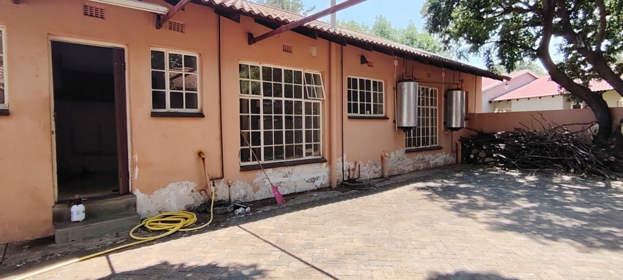 5 Bedroom Property for Sale in Flamwood North West